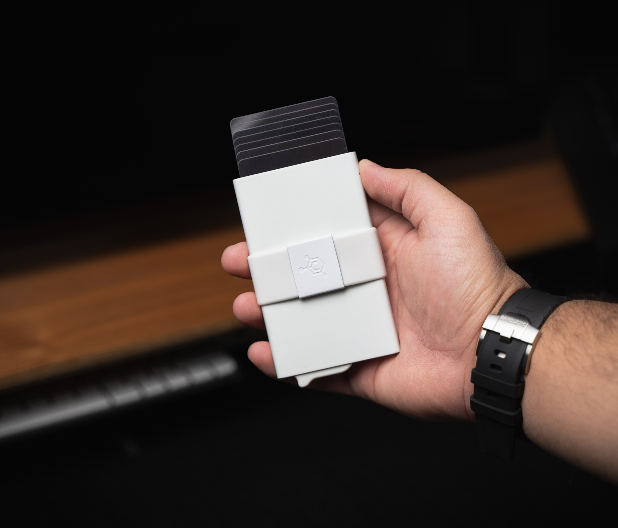 CODE 118 WALLET
