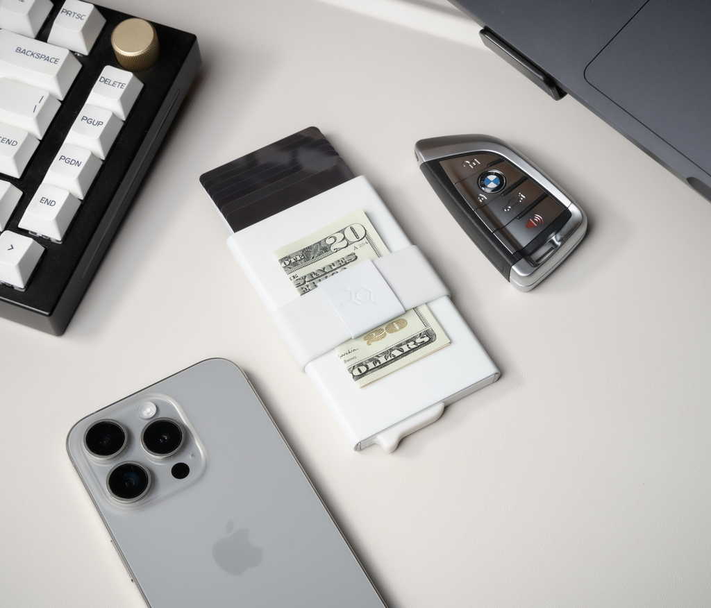 CODE 118 WALLET