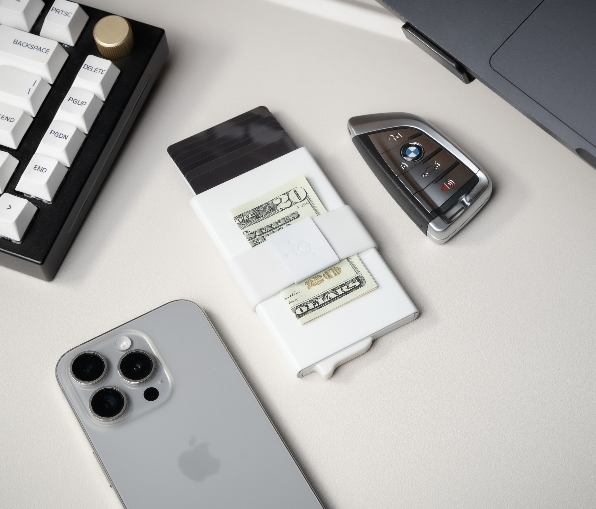 CODE 118 WALLET